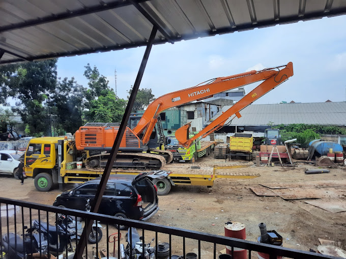 Excavator Hitachi 5G 210 Long ARM